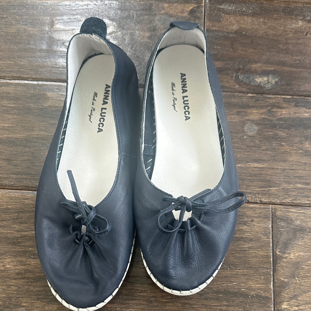 Anna Lucca, made in Portugal.Navy Leather Ballet Flats